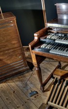 Image of a Hammond B-3 and Leslie Amplifier